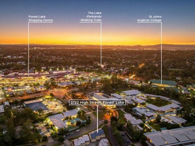 Townhouse for sale in Toombul, Queensland