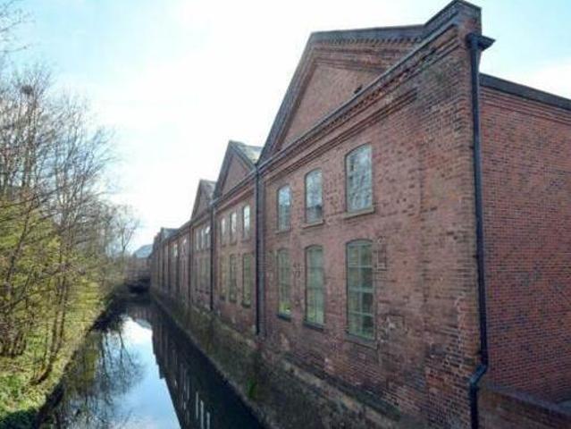 House for sale in Loundsley Green, East Midlands