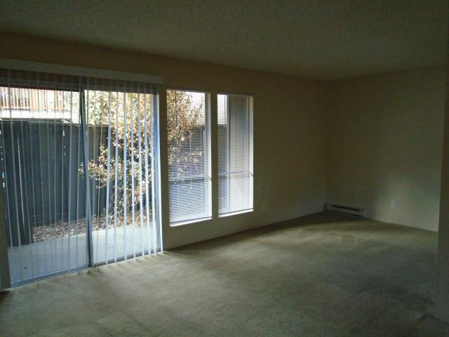Apartment for rent in Solano, California