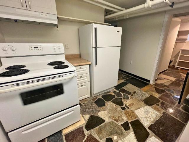 Apartment for rent in Mulhurst Bay, Ontario