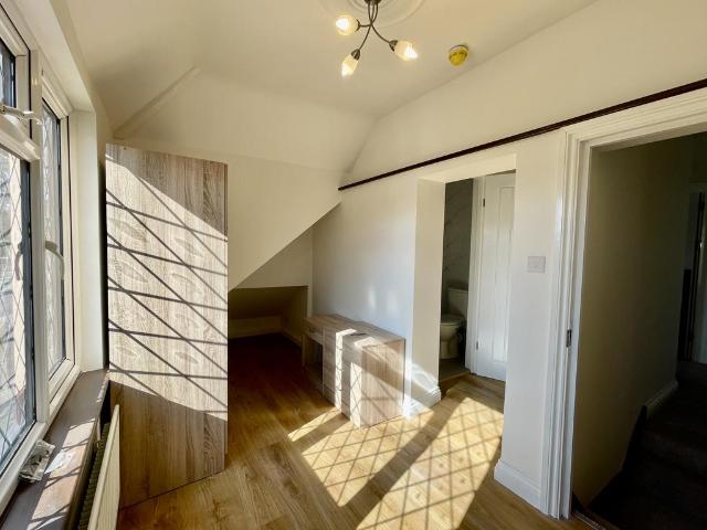 House for rent in Red Hill, Surrey