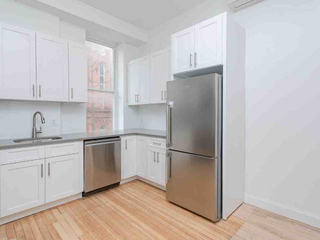 Apartment for rent in Troy