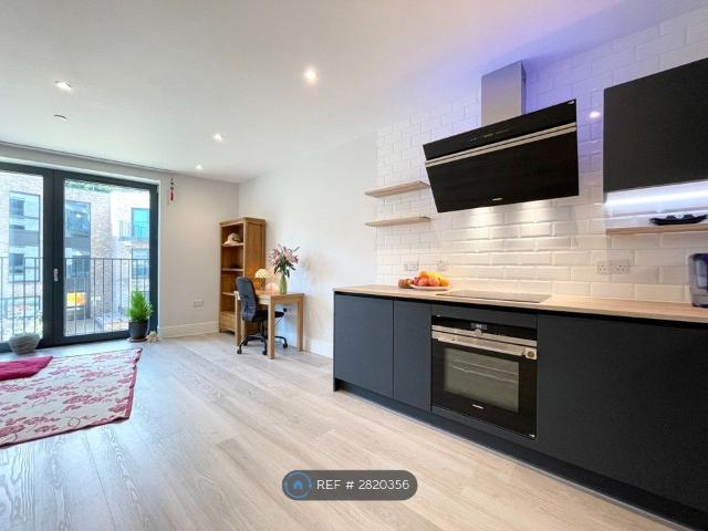 Apartment for rent in Bevendean, Brighton