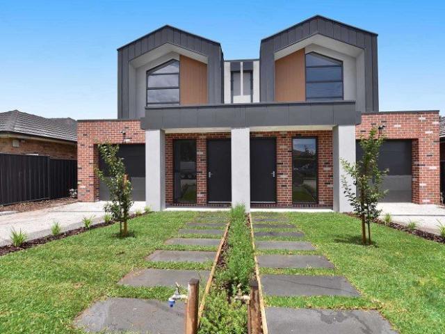 Townhouse for rent in Camerons Creek, Victoria