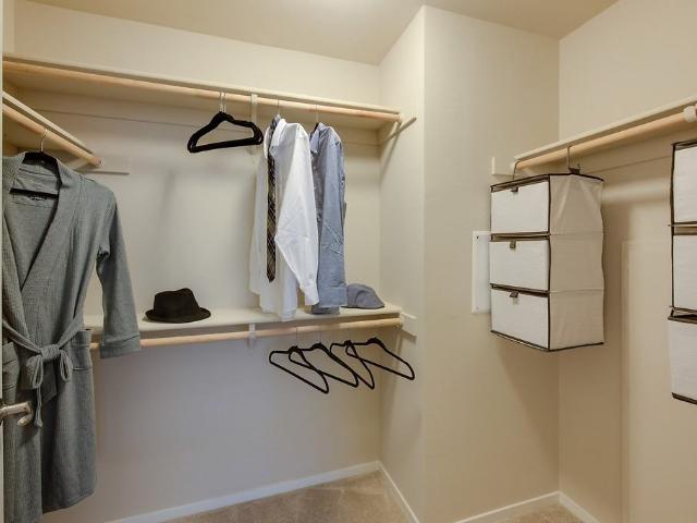 Apartment for rent in Pleasanton, California