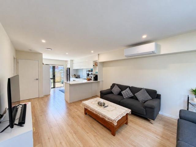 House for rent in The Gardens, Manurewa