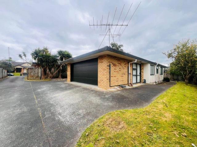 House for rent in The Gardens, Manurewa