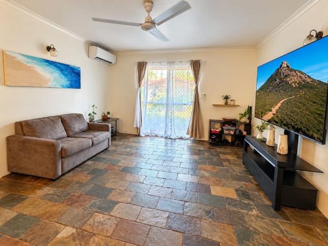 Room for rent in The Gardens, Darwin