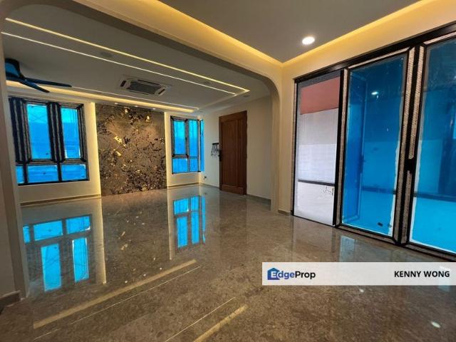 House for sale in Pulai, Bukit Ledang