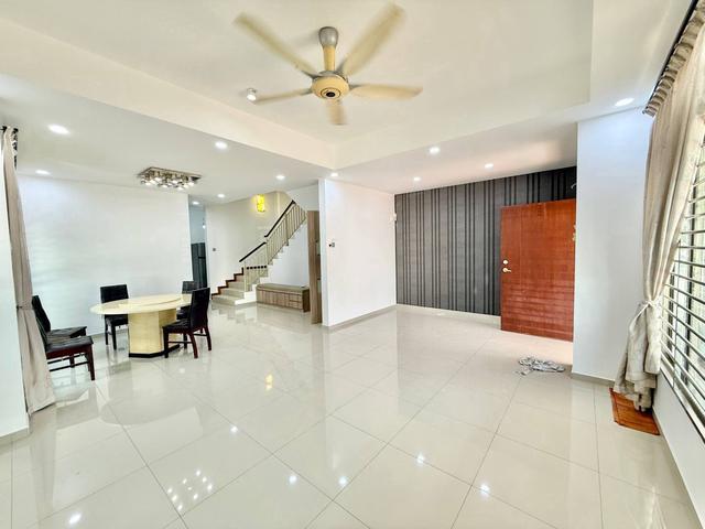 House for rent in Pulai, Bukit Ledang