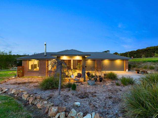 House for sale in Pakenham Upper