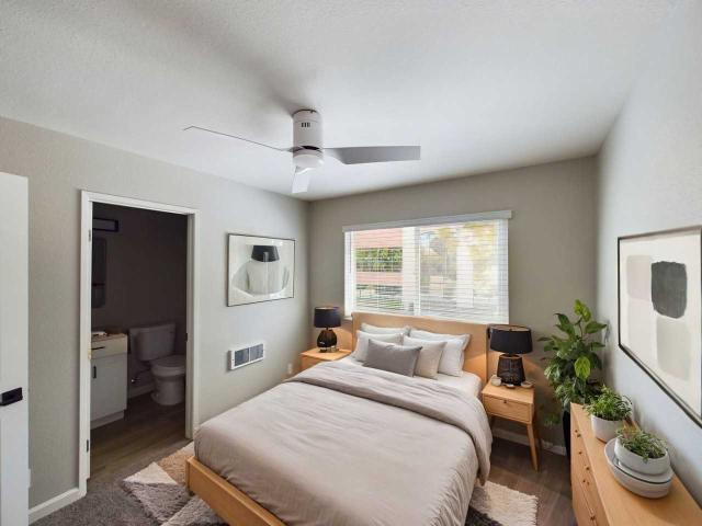 Apartment for rent in Cardiff, California