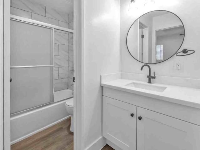 Apartment for rent in Downey, California