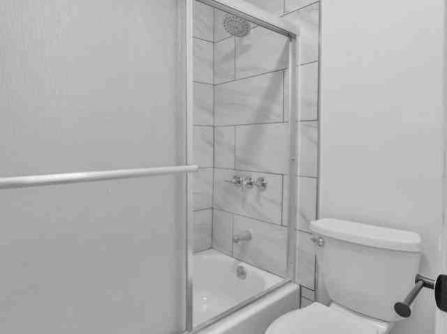 Apartment for rent in Downey, California