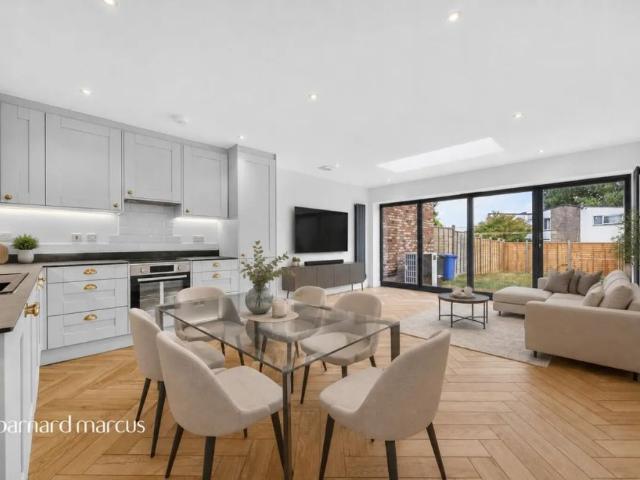House for rent in London Borough of Croydon, Greater London
