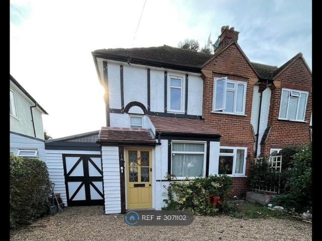 House for rent in London Borough of Croydon, Greater London