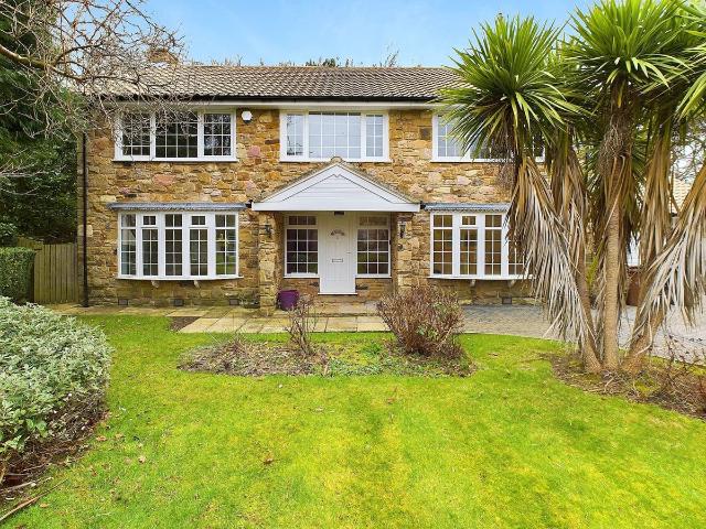 House for rent in Scarcroft, West Yorkshire