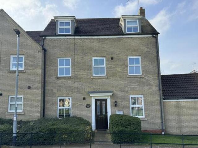 House for sale in Huntingdon