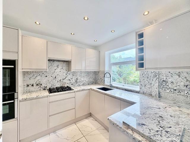 Apartment for rent in Epping, Essex