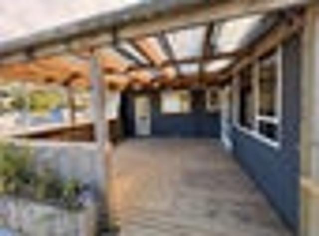 House for rent in Otakou