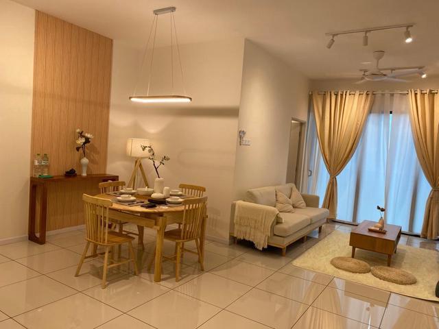 Serviced Residence for rent in Glenmarie, Selangor
