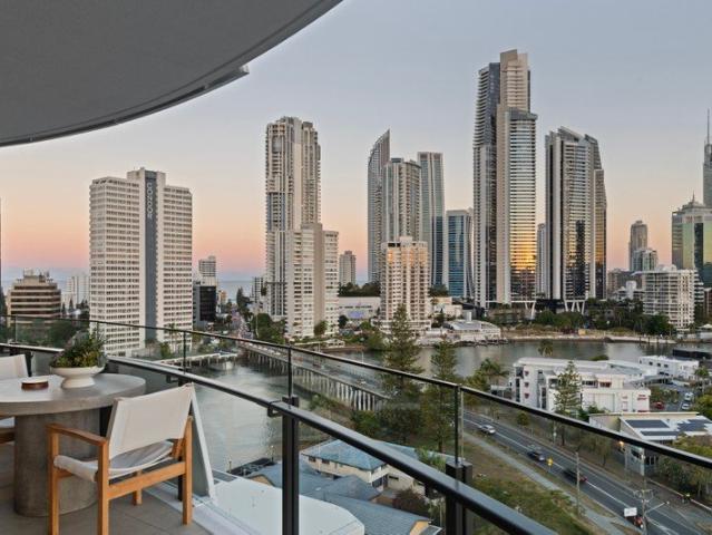 Apartment for sale in Surfers Paradise, Gold Coast City