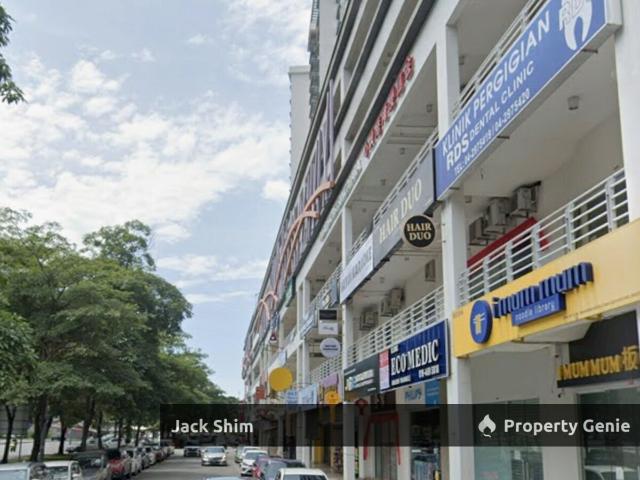 Shop for sale in Mukim 13, Georgetown
