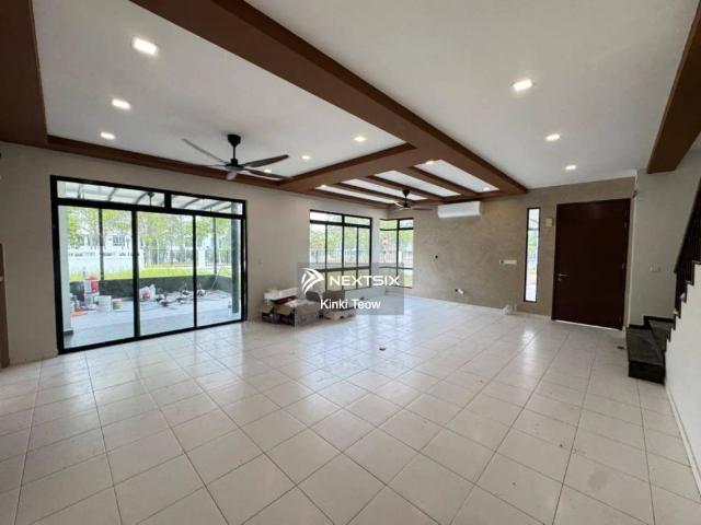 House for rent in Pulai, Bukit Ledang