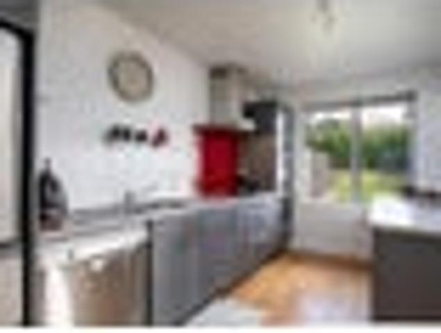 House for sale in Otakou