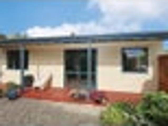 House for sale in Otakou