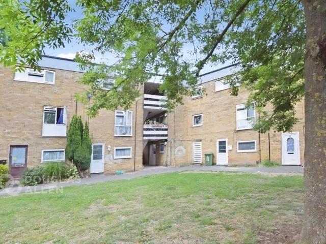Apartment for rent in Lee Chapel, Basildon