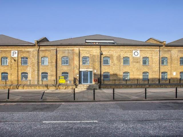 Apartment for rent in Canning Town, Greater London