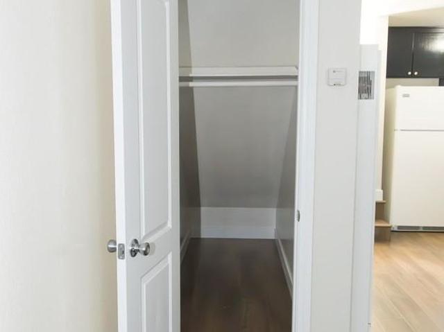 Apartment for rent in Long Beach, California