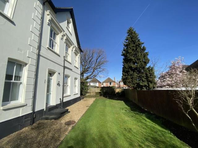 Apartment for rent in Bellfields, Westborough