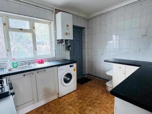 House for rent in Alperton, Greater London