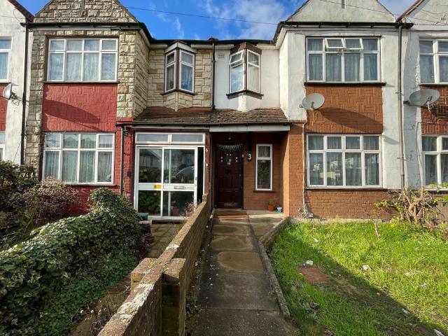 House for rent in Alperton, Greater London