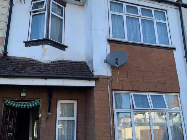 House for rent in Alperton, Greater London