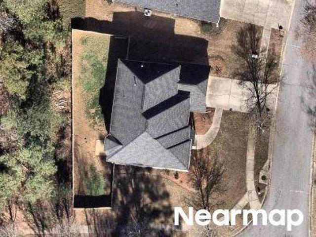 House for sale in Red Oak, Georgia