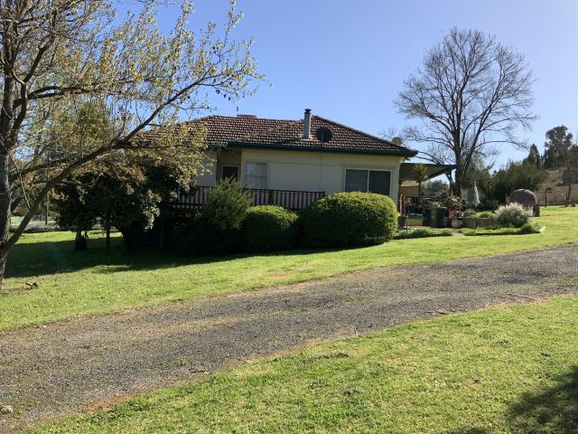House for sale in Darbys Falls, New South Wales