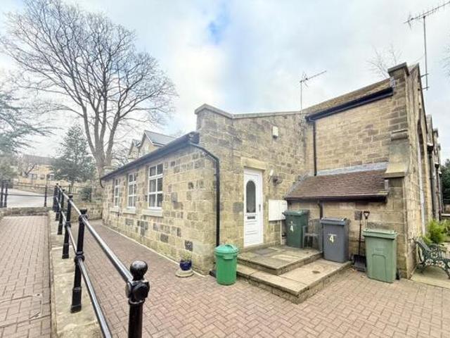 House for sale in Baildon, West Yorkshire
