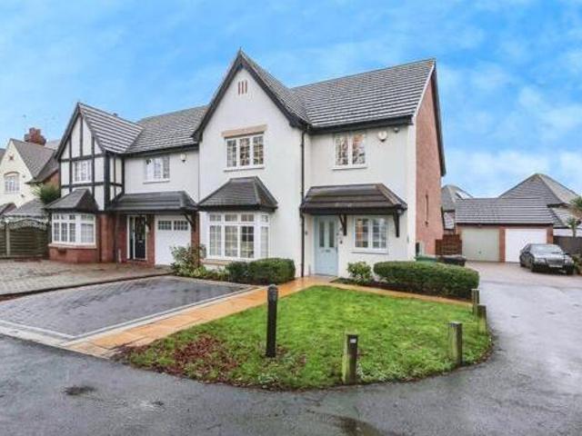 House for sale in Kings Norton, West Midlands