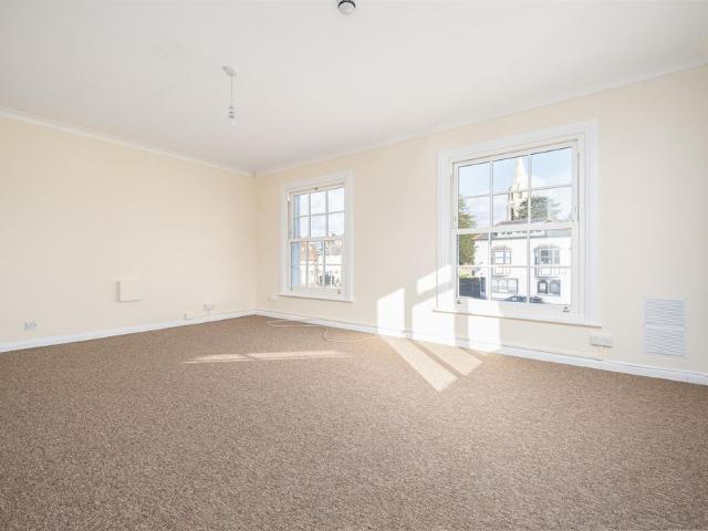 Apartment for rent in Datchet