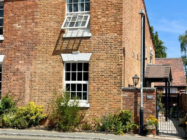 House for rent in New Bilton, Warwickshire