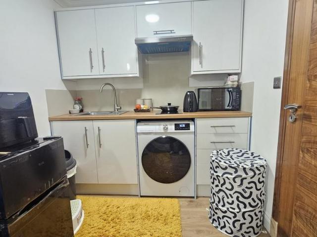 Apartment for rent in London Borough of Ealing, Greater London