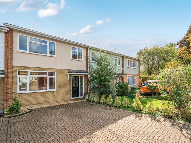 House for rent in Beaconsfield and Chepping Wye Community Board, Tylers Green