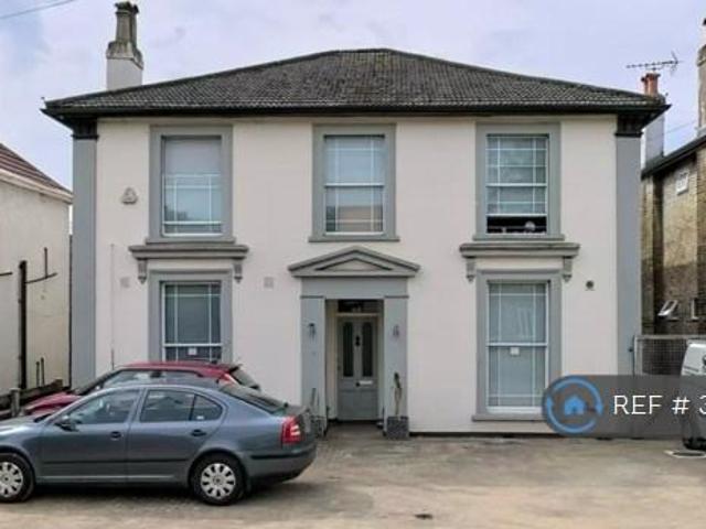 House for rent in London Borough of Hillingdon, Greater London