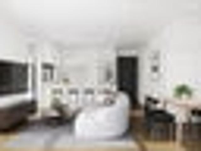 Townhouse for sale in Otakou