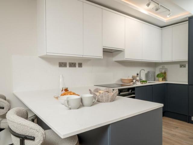 Apartment for sale in Shepherd's Bush, Greater London