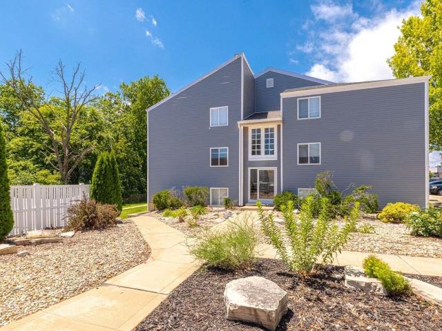 Apartment for rent in Edwards, Illinois
