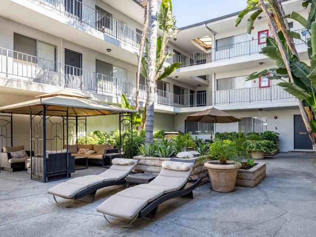 Apartment for rent in Sherman Oaks Neighborhood Council District, Canoga Park